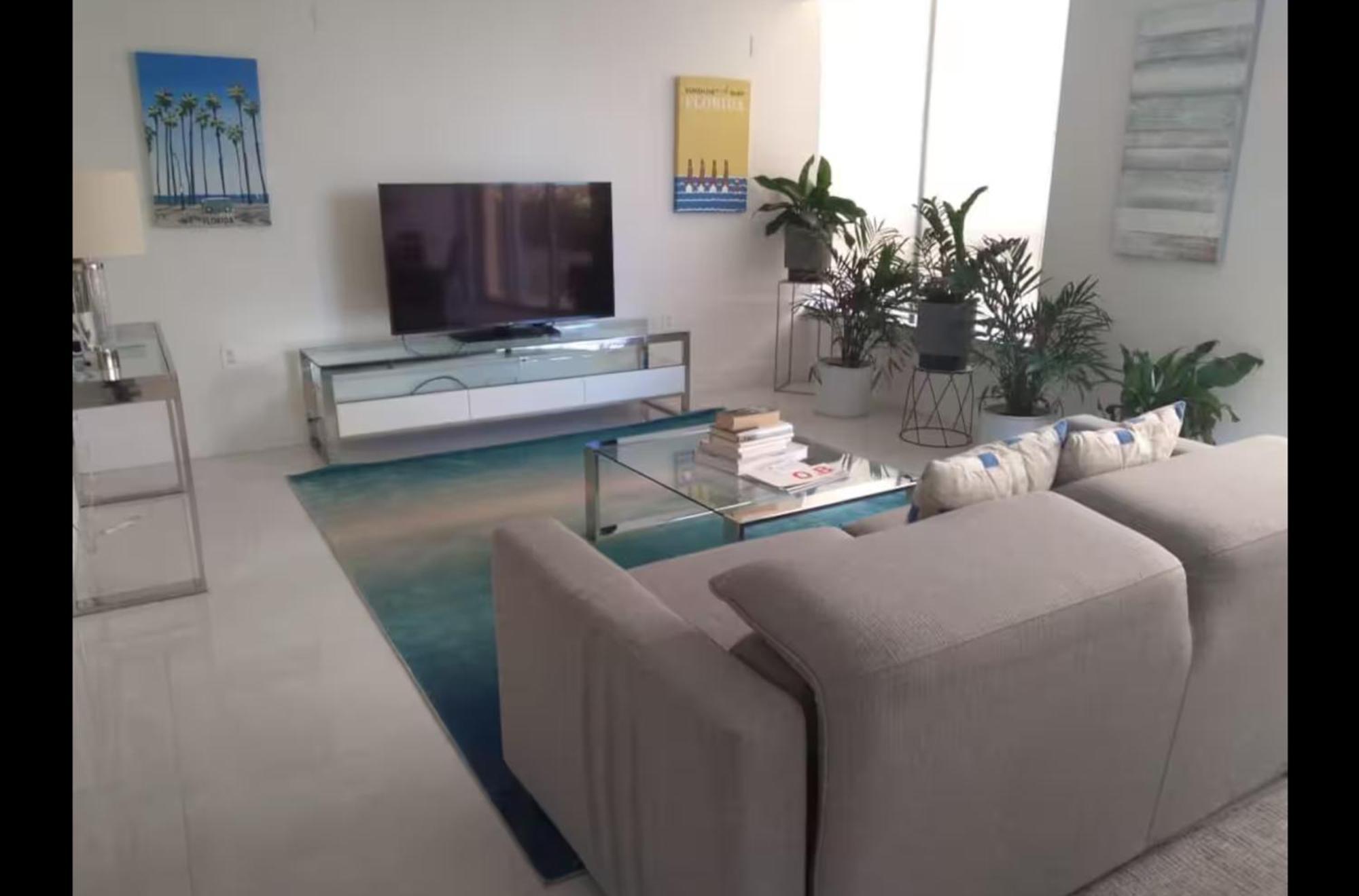 Beachfront Bentley Hotel One Bedroom Suite With Balcony And Beach Access Miami Beach Exterior foto